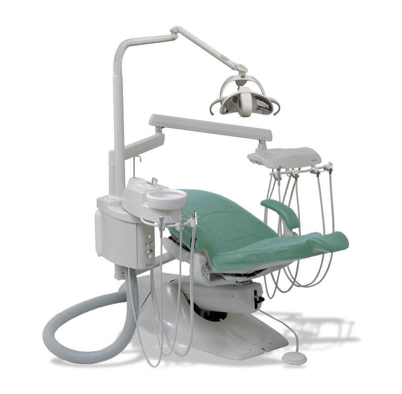 Operatory System with side box and cuspidor
